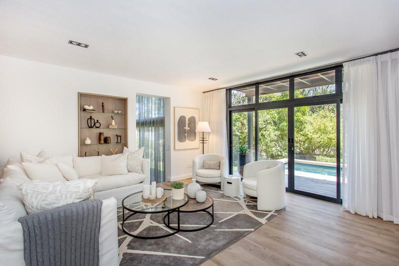 2 Bedroom Property for Sale in Hout Bay Western Cape